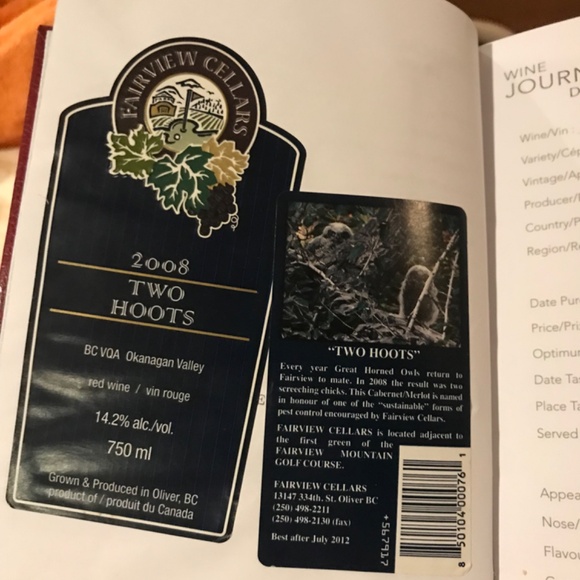 A wine journal book with a leather-like cover. - Picture 12 of 12